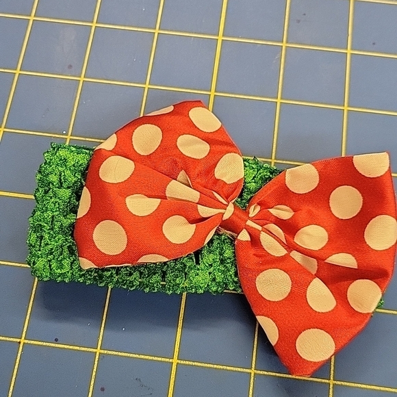 La Ti Da Handmade Creations Other - Stretchy 10" Headband Green with Red White Bow